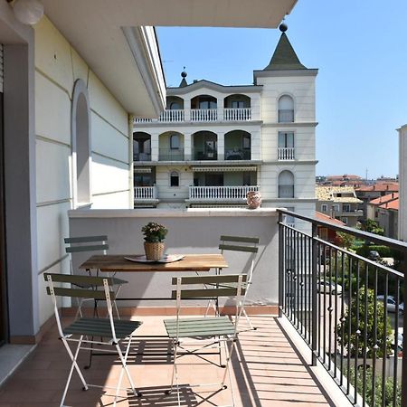 Appartamento Centro Dei Venti Montesilvano Bagian luar foto